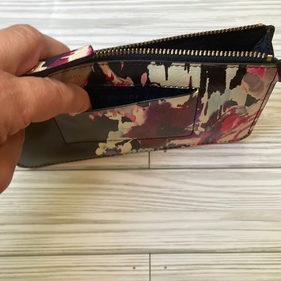 Kate Spade Cedar Street Floral Wristlet - Picture 5 of 7